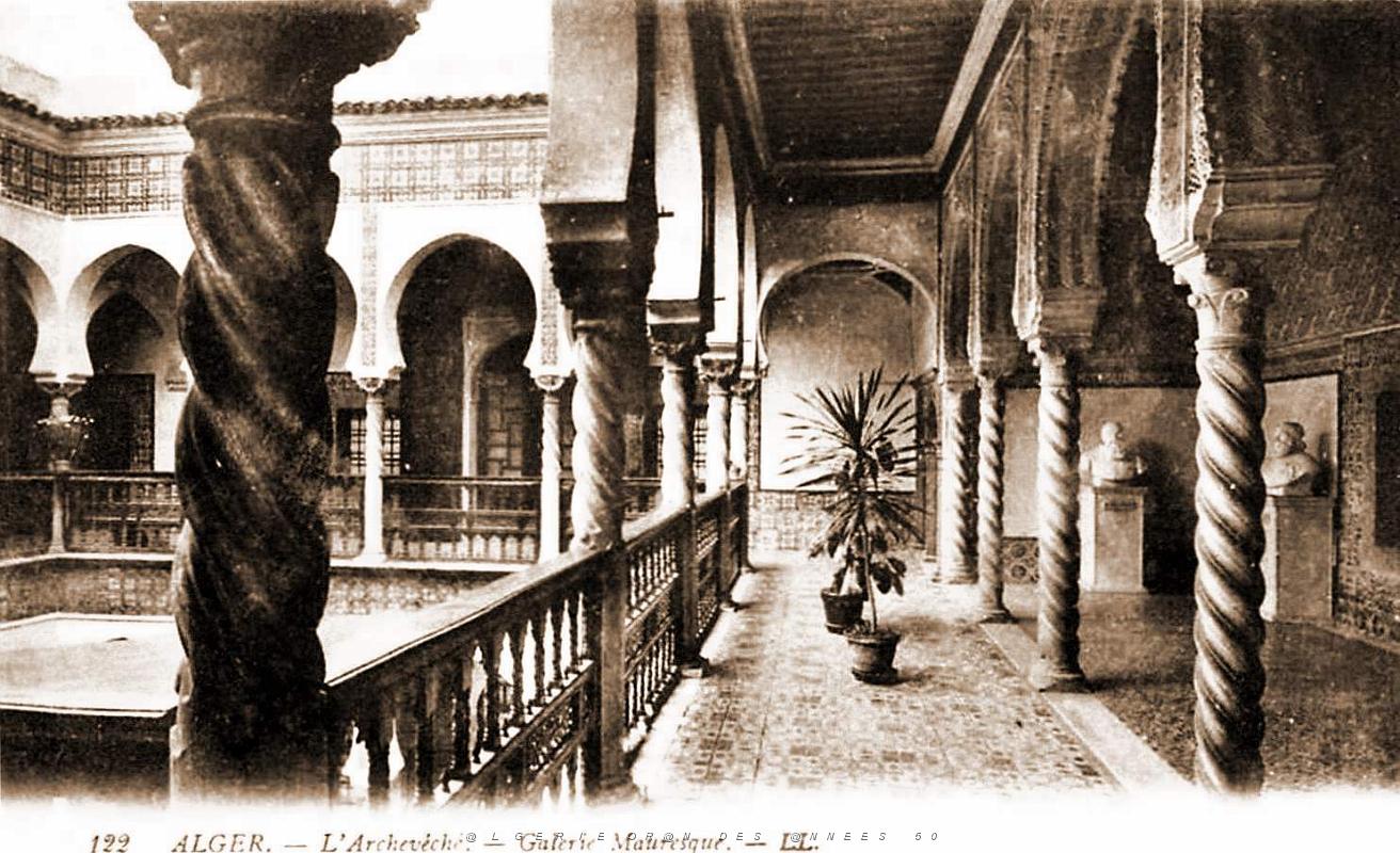 Alger - Archeveche - Galerie Mauresque.jpg